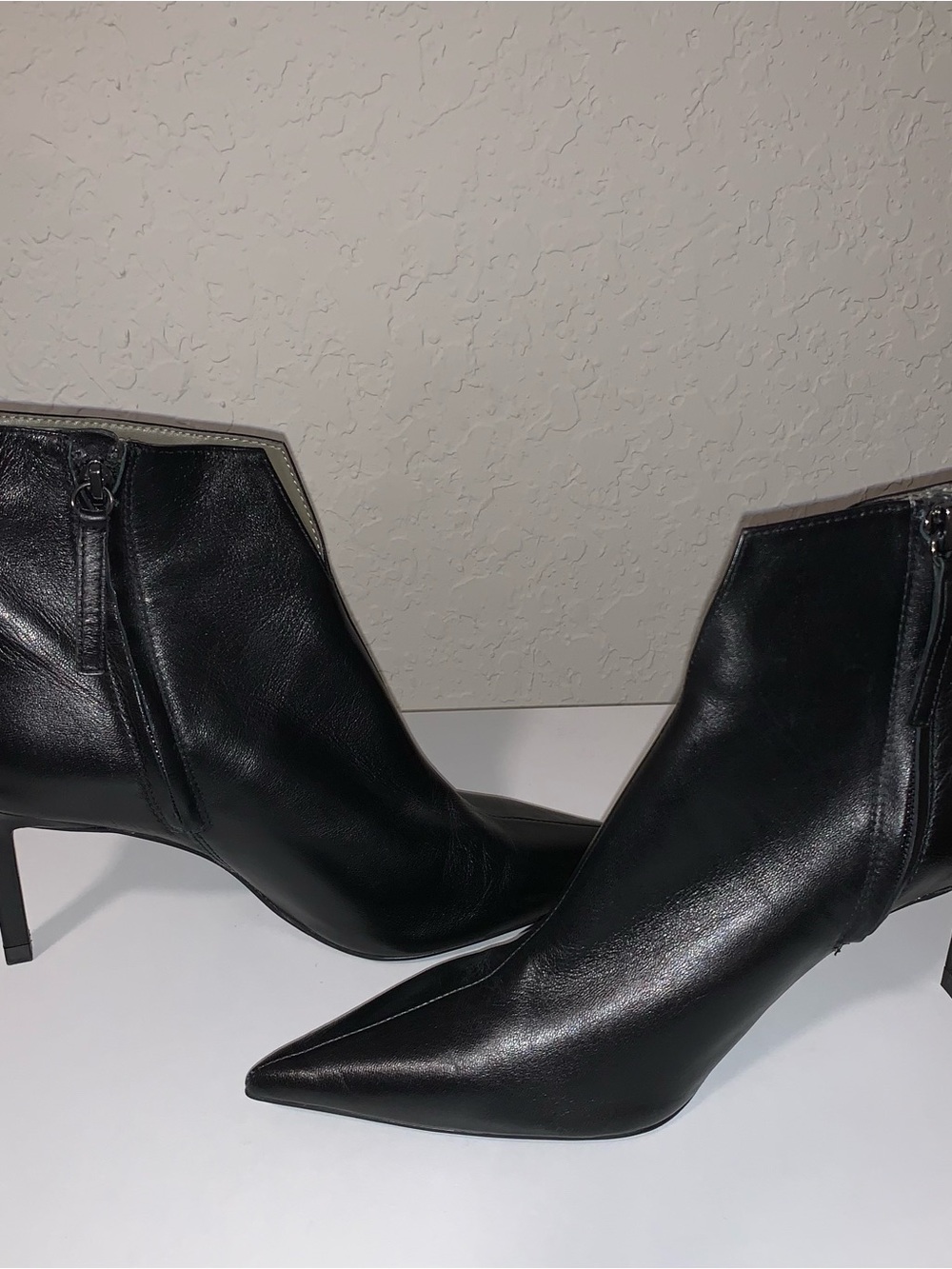 Zara Black Pointed Toe Leather Ankle Booties